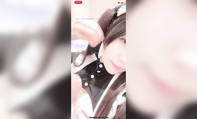 19歲的廣州妹妹！【京魚兒】道具自慰爆漿，粉穴近距離B (6)