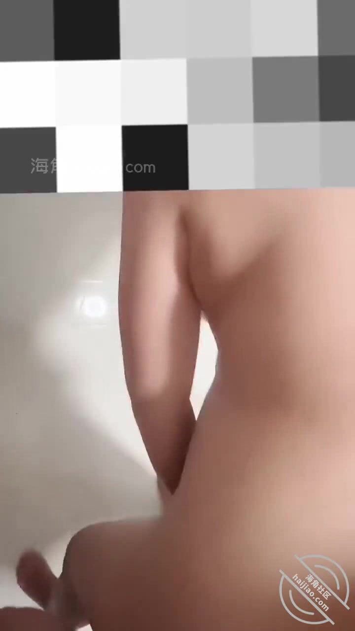 最新封神母子亂倫】海角社區母子亂倫大神熱銷新作-絕對緊張刺激真實強迫媽媽性交內射一鏡到底