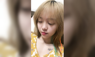 推薦！美乳學生親戚家大秀~【百事可愛】姑媽還在睡覺~ (6)