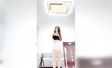 校花學姐下海！好美啊~【妮妮這呢】道具自慰！超過癮！爽~！ (2)