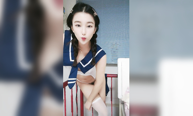 情趣裝淫盪小妹【十柒學姐】白絲高跟鞋激情操逼，主動騎乘位深插，張開雙腿求操，妹子喜歡被插嘴