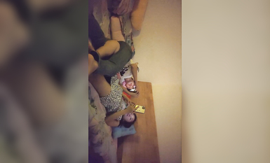 【瘦子探花夢幻館】新撩的良家少婦，去家裡操逼，扒掉衣服掏屌就操，騎乘位操的受不了