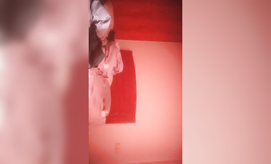 【69口嗨哥】，泡良大神，今天又換新人了，短發年輕小姐姐，學生妹，白嫩胴體，強制口交還不適應狂插之