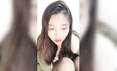 擼管推薦！超漂亮小仙女~【咩咩咩】道具狂插！無限爽高潮~！ (5)