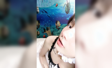 純欲系天花板美少女！甜美卡哇伊！開房和炮友操逼，浴室洗澡堅挺白嫩奶子，美臀騎乘位套弄