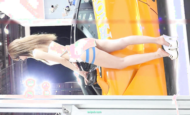 【展会走光】CAS车展模特走光车模 刁鉆摄影师 (3)