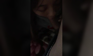 《台湾情侣泄密》 人前女神人后母狗的女同事被曝光 (8)