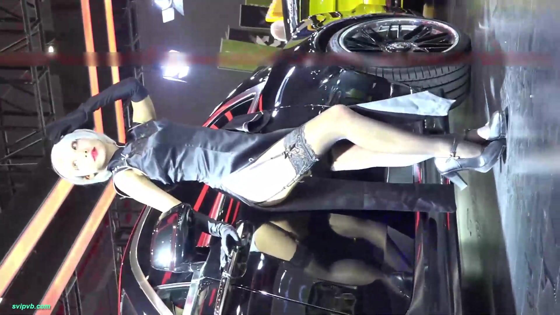 【展会走光】CAS车展模特走光车模 刁鉆摄影师 (1)