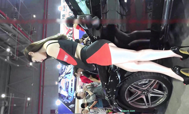 【展会走光】CAS车展模特走光车模 刁鉆摄影师 (22)