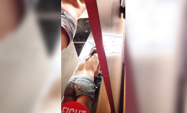 国内商场试衣间偷拍胖瘦都有 好多漂亮嫩妹小姐姐 翘挺美乳 偷操一炮太爽了 高清1080P原版 (1)