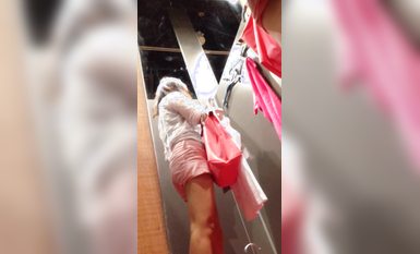 国内商场试衣间偷拍胖瘦都有 好多漂亮嫩妹小姐姐 翘挺美乳 偷操一炮太爽了 高清1080P原版 (7)