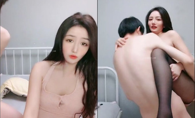 核弹！校花女神被干了~20小时~【大鸭梨】多场啪啪~狂射-1 (1)