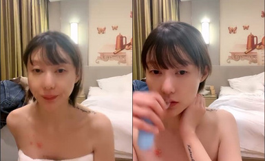 短发网红骚御姐！酒店激情自慰！跳蛋震穴上下一起用，震得好爽很享受，浪叫呻吟好听