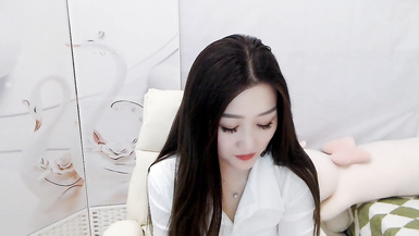 ST專賣店【YaoYao1314】罕見超高顏值女神~全程高能大秀，清純可人，一對白嫩大奶子 (8)