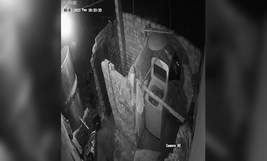 私房最新流出2023 黑客破解攝像頭偷拍 多場合家庭宿舍廁所更衣洗澡 (22)