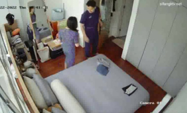 家庭攝像頭破解偷拍！少婦一個人在家寂寞難耐 自慰解決，老公回來了，開心的像個小孩.piece_part