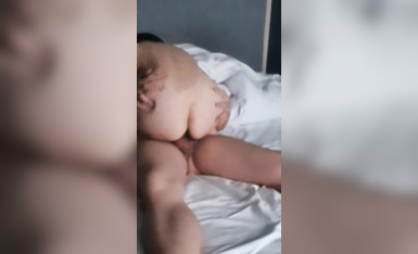 小骚逼，求操。