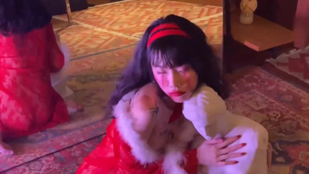 走另類情色唯美路線的攝影大咖AMA女體藝術私拍各種露臉極品反差美模觀感另一種滋味 (3)