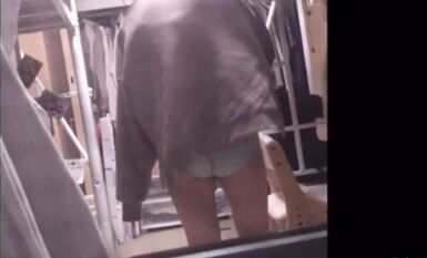 私房流出 精品推薦 五月新流出長期偷拍女生宿舍各種嫩妹 (7)