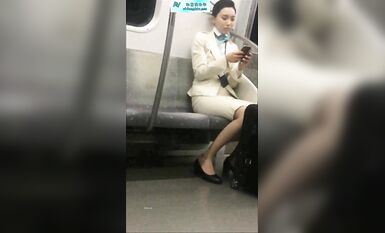 【真實空姐】各大航空美麗空姐 不欲人知的真實反差 (8)