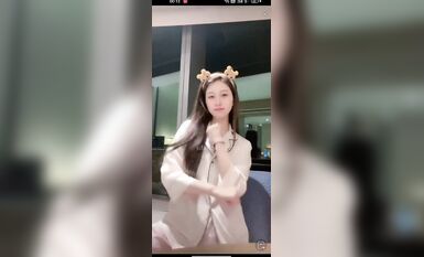 重磅 抖音直播技術性走光 熱舞 露底 美女雲集 (100)