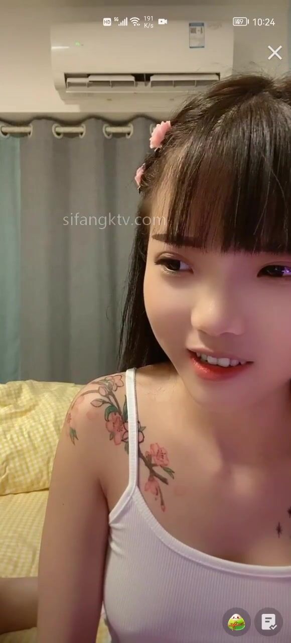 重磅 抖音直播技術性走光 熱舞 露底 美女雲集 (11)