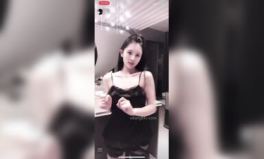 重磅 抖音直播技術性走光 熱舞 露底 美女雲集 (128)