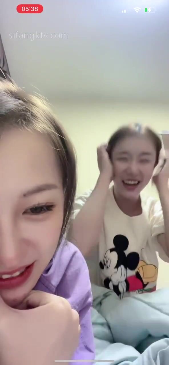 重磅 抖音直播技術性走光 熱舞 露底 美女雲集 (142)