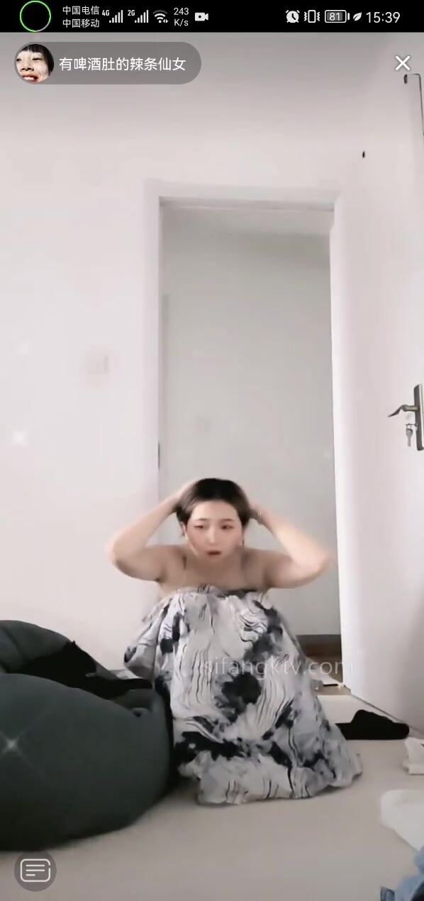 重磅 抖音直播技術性走光 熱舞 露底 美女雲集 (15)