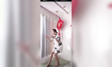 重磅 抖音直播技術性走光 熱舞 露底 美女雲集 (160)