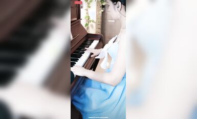 重磅 抖音直播技術性走光 熱舞 露底 美女雲集 (166)