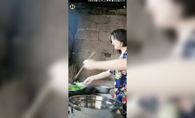 重磅 抖音直播技術性走光 熱舞 露底 美女雲集 (170)