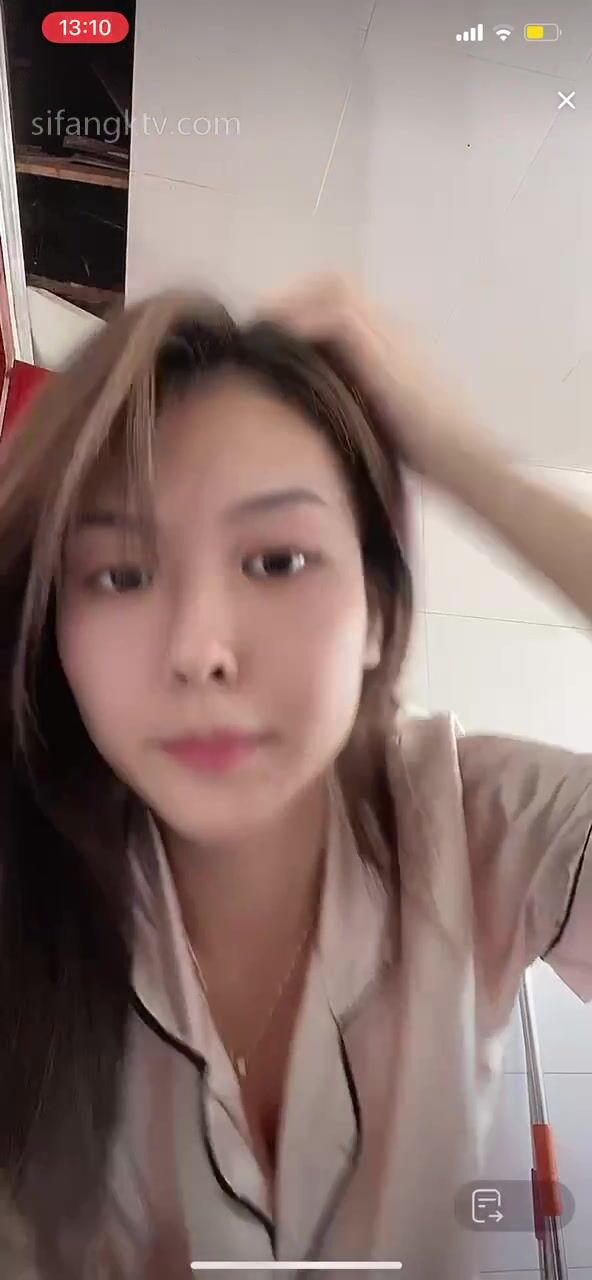 重磅 抖音直播技術性走光 熱舞 露底 美女雲集 (184)