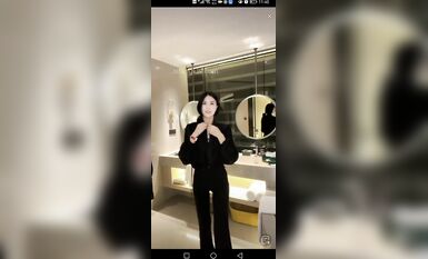 重磅 抖音直播技術性走光 熱舞 露底 美女雲集 (214)