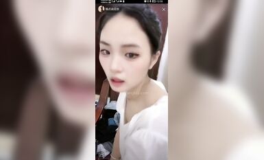 重磅 抖音直播技術性走光 熱舞 露底 美女雲集 (226)