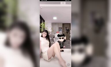 重磅 抖音直播技術性走光 熱舞 露底 美女雲集 (253)