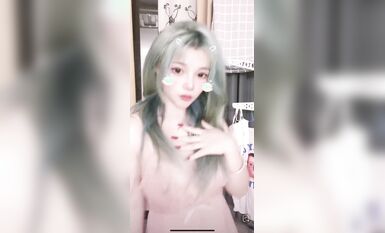 重磅 抖音直播技術性走光 熱舞 露底 美女雲集 (26)