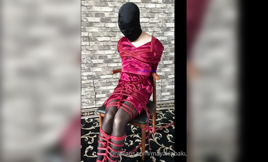 《新流勁爆資源》萬人求檔OnlyFans網紅男女通吃SM調教御姐maya女王訂閱完結篇~繩縛虐乳拘束強制高潮鞭打 (48)