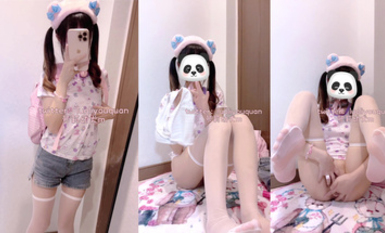 幼犬m 定製熱褲白絲