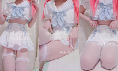 軟甜糯米糍 白絲愛心露臍服