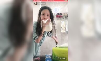 重磅 抖音直播技術性走光 熱舞 露底 美女雲集 (297)