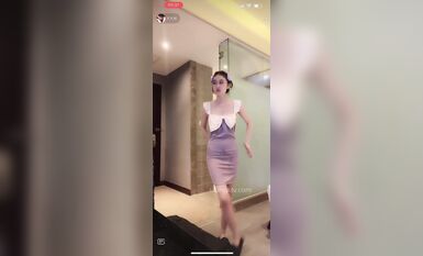 重磅 抖音直播技術性走光 熱舞 露底 美女雲集 (3)