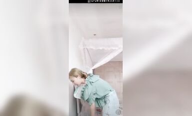 重磅 抖音直播技術性走光 熱舞 露底 美女雲集 (384)