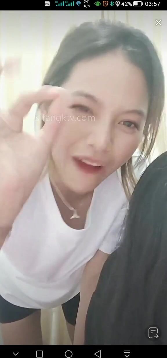 重磅 抖音直播技術性走光 熱舞 露底 美女雲集 (390)