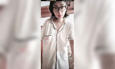 重磅 抖音直播技術性走光 熱舞 露底 美女雲集 (504)