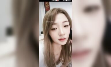 重磅 抖音直播技術性走光 熱舞 露底 美女雲集 (59)