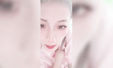 重磅 抖音直播技術性走光 熱舞 露底 美女雲集 (71)