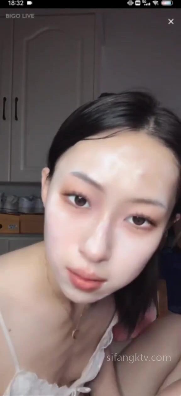 重磅 抖音直播技術性走光 熱舞 露底 美女雲集 (89)