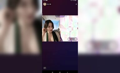 重磅 抖音直播技術性走光 熱舞 露底 美女雲集 (90)