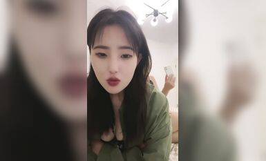 【雙女】【愛小琦】合集，高顏值小姐姐與閨蜜大尺度淫樂 (1)